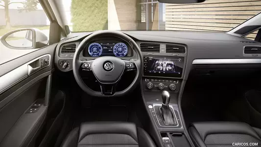 2017_volkswagen_e-golf_7_2560x1440.webp