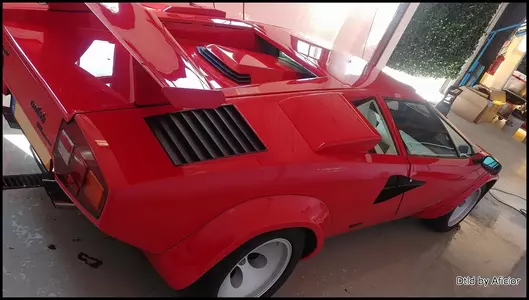 Lamborghini%20Countach%205000%20Quattrovalvole%20MY1986%20Full%20Detail%20015-X2.webp