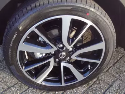19 inch velg Qashqai.webp