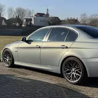 Zaam